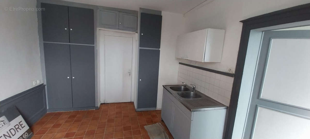 Appartement à EPERNON