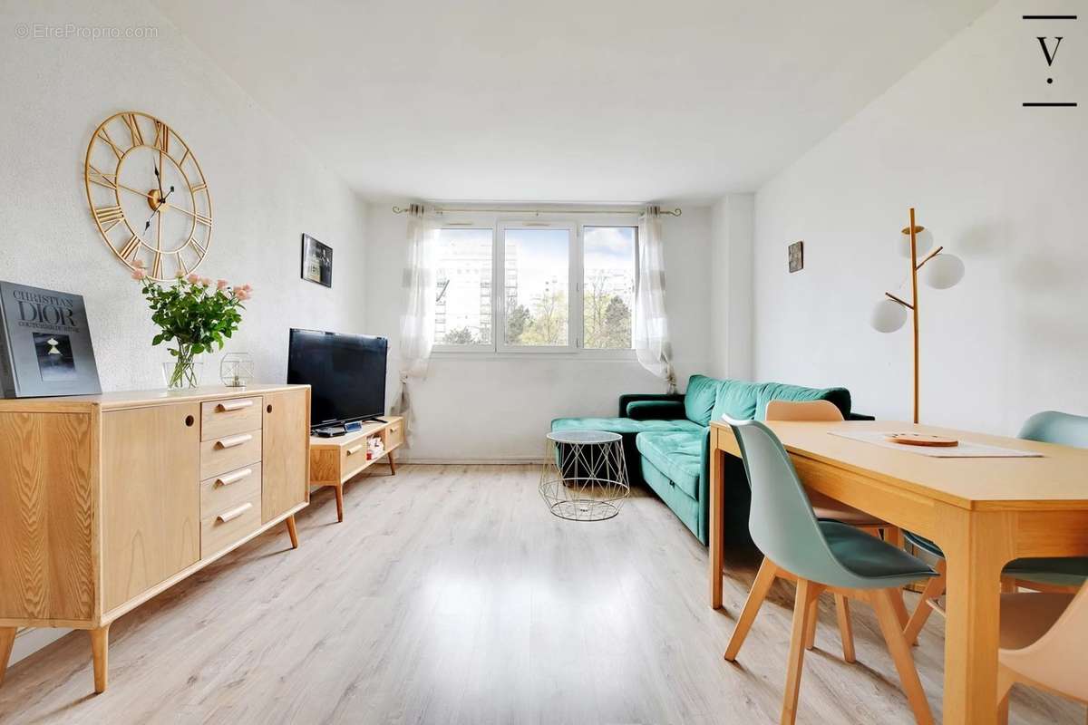 Appartement à PARIS-12E