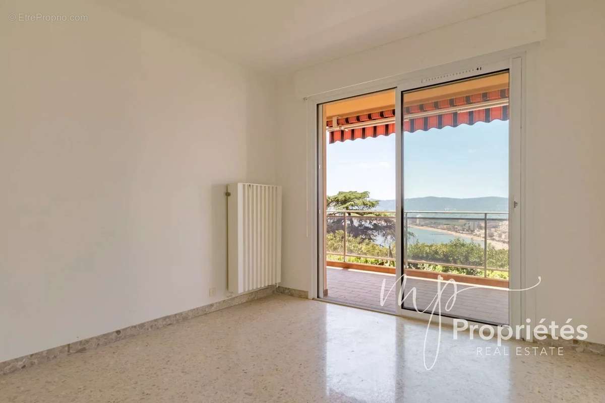 Appartement à LE LAVANDOU