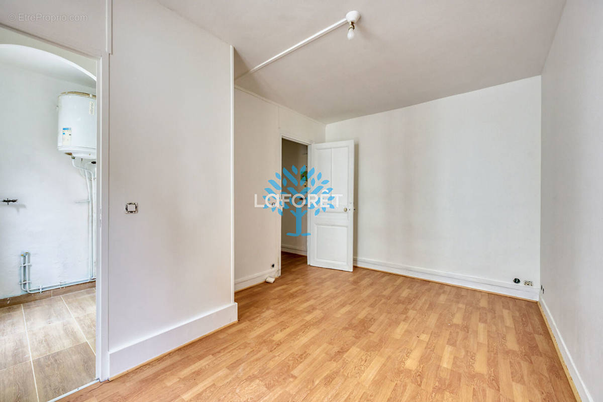 Appartement à PARIS-20E