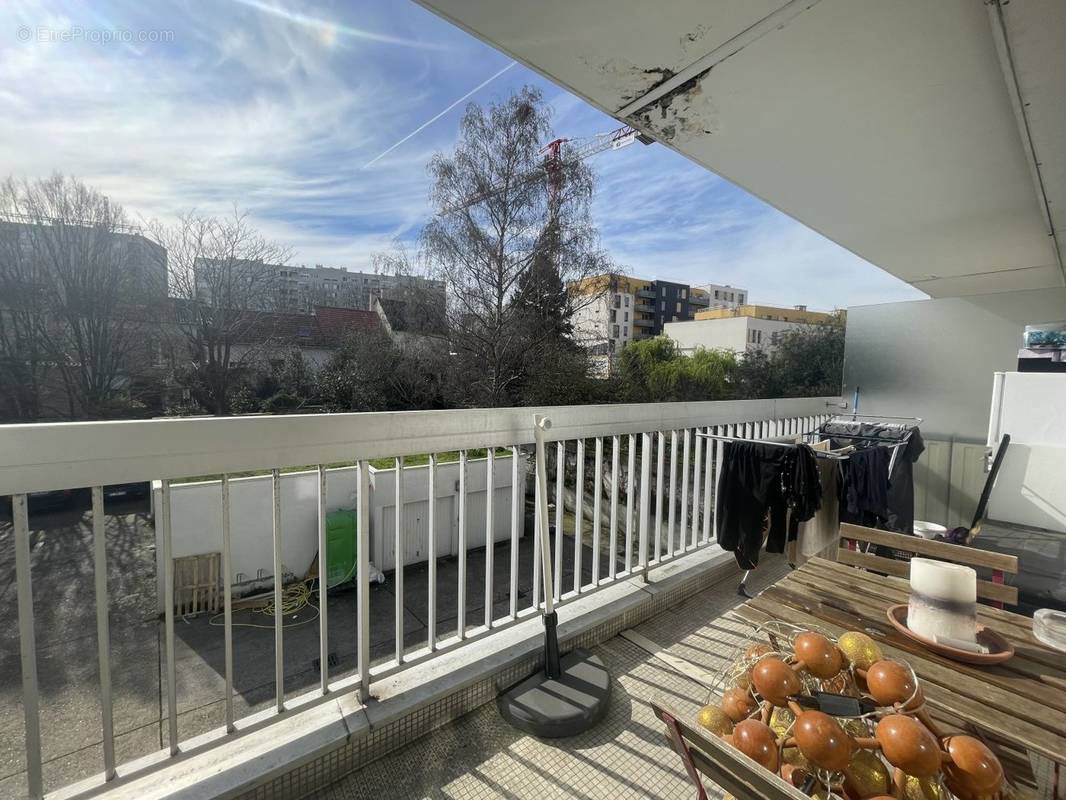 Appartement à MONTREUIL