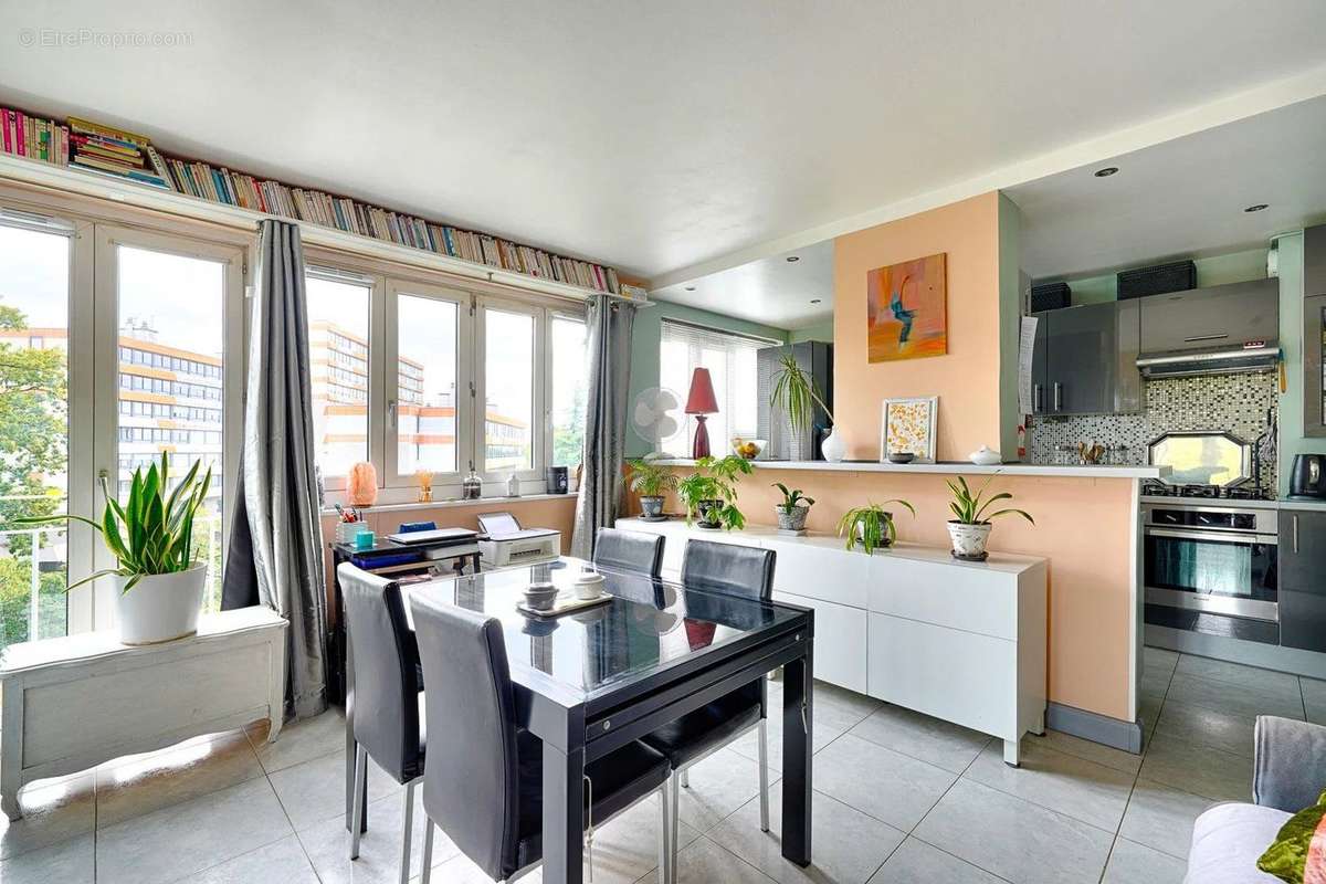 Appartement à SUCY-EN-BRIE