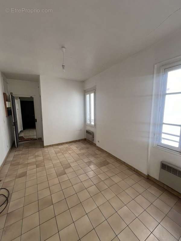 Appartement à PARIS-20E