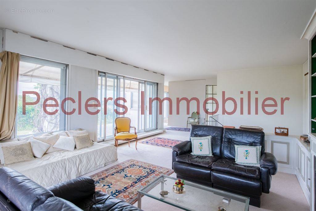 Appartement à RUEIL-MALMAISON