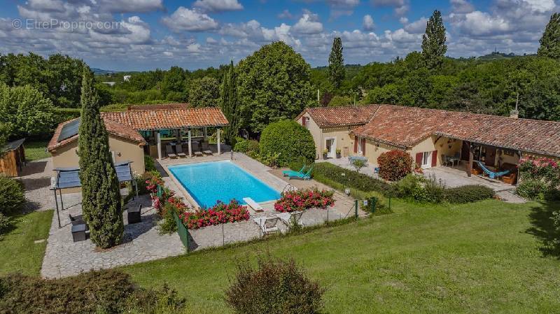 Maison à VILLENEUVE-SUR-LOT