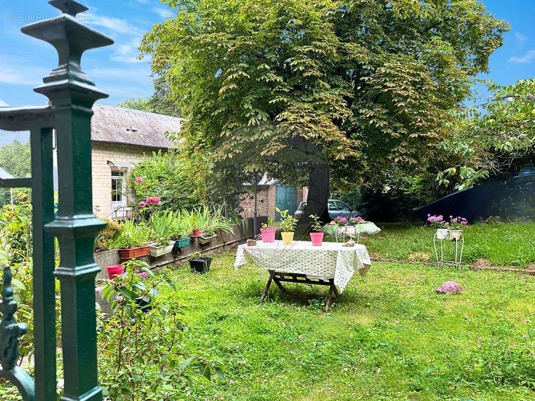 Maison à SENLIS