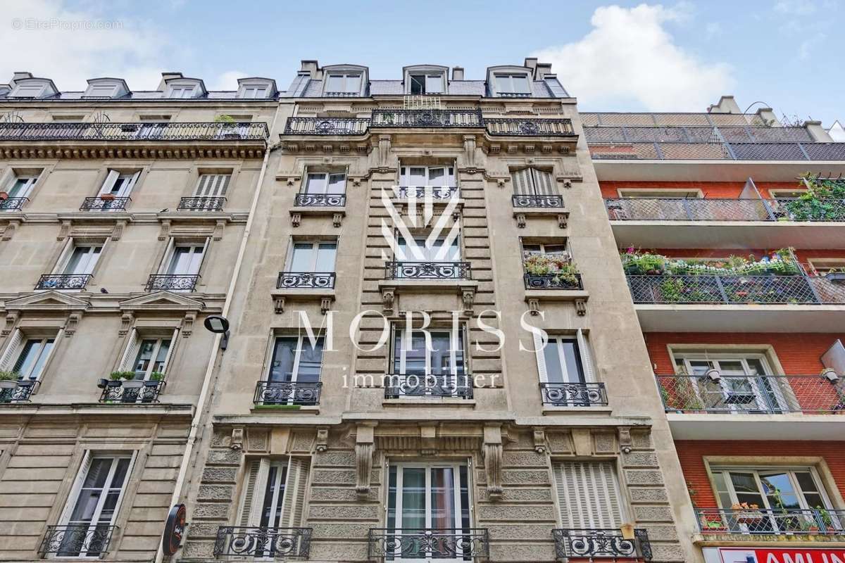 Appartement à PARIS-18E