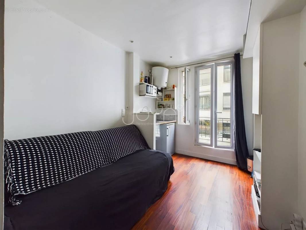 Appartement à PARIS-19E