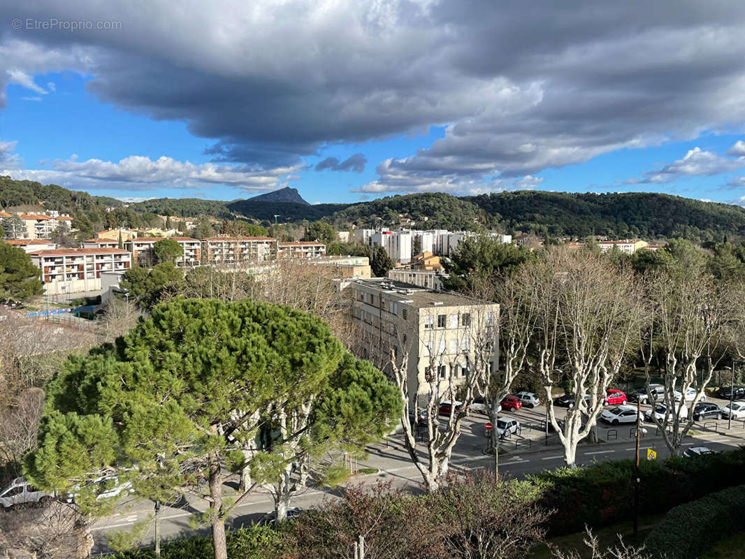 Appartement à AIX-EN-PROVENCE