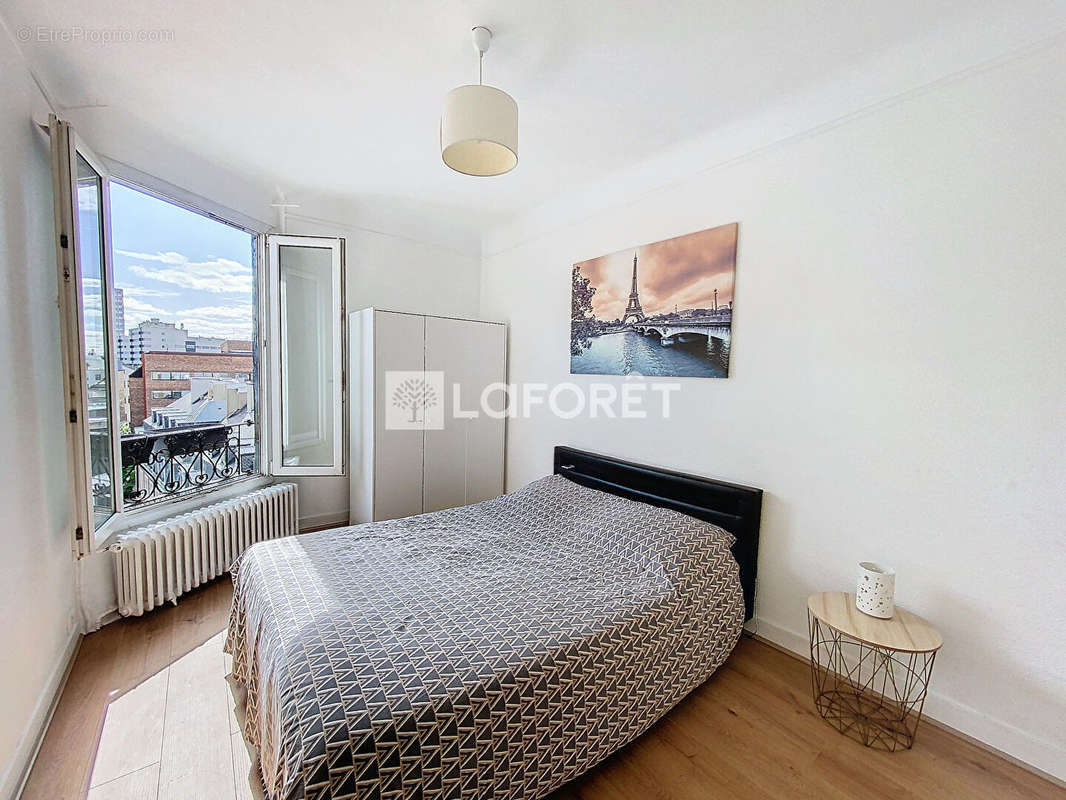 Appartement à PARIS-15E