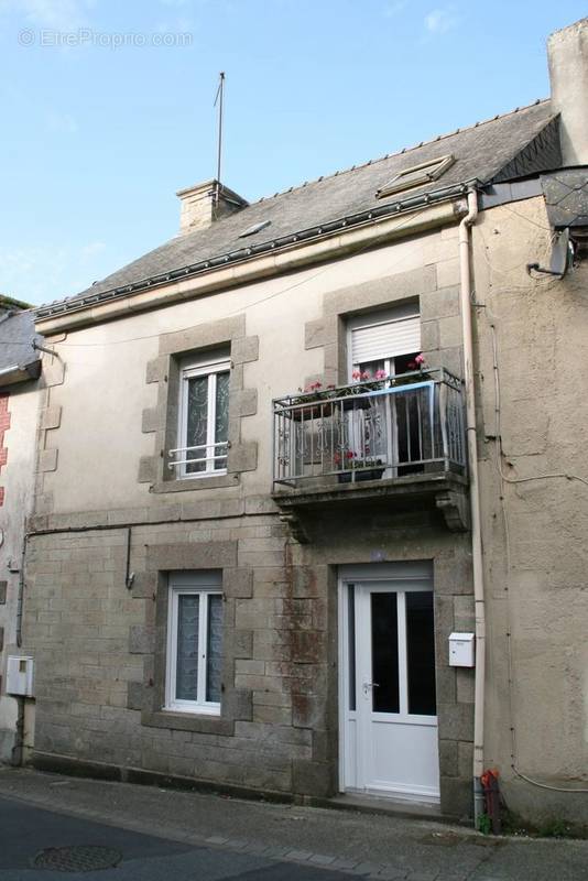 Maison à LA TRINITE-PORHOET