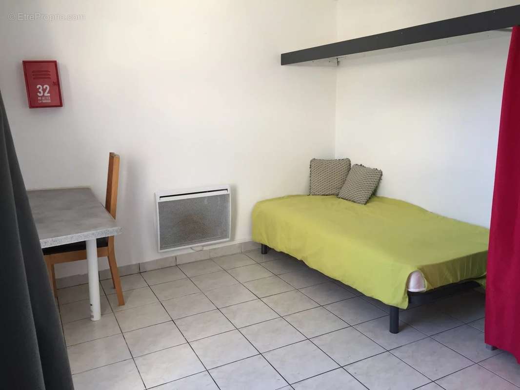 Appartement à SAINT-LAURENT-SUR-SEVRE