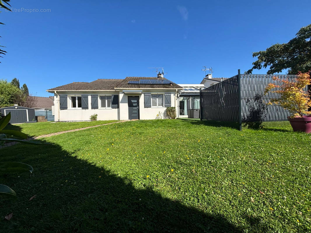 Maison à SAINT-GERMAIN-LES-CORBEIL