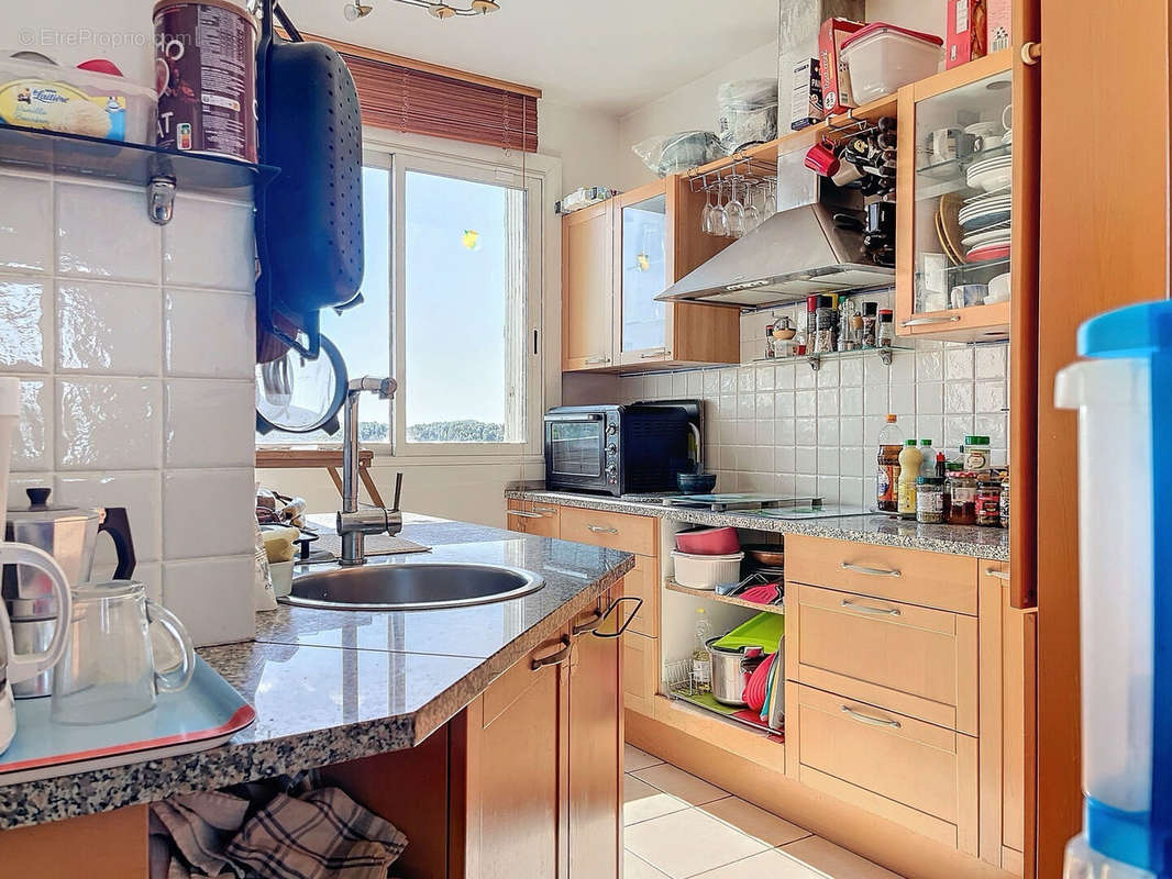 Appartement à MARSEILLE-9E