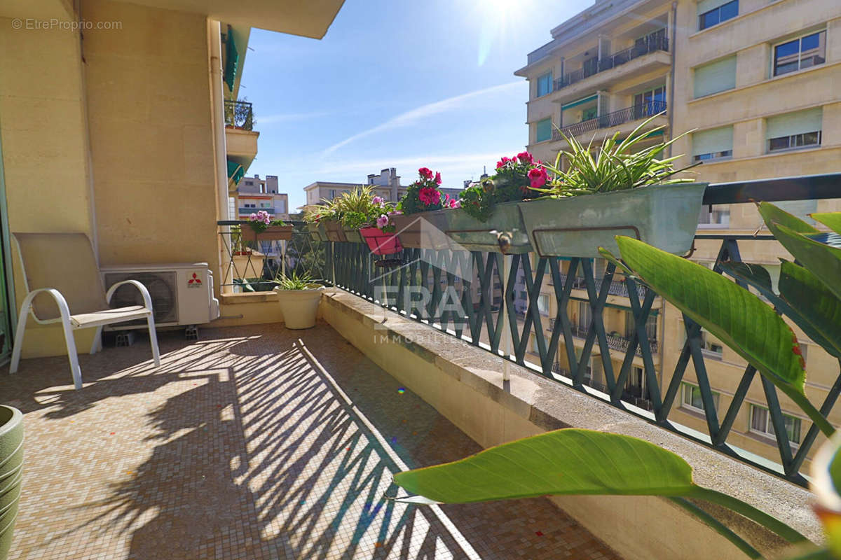 Appartement à MARSEILLE-8E