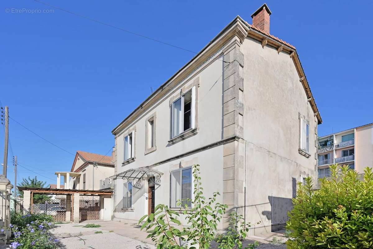 Maison à ARLES