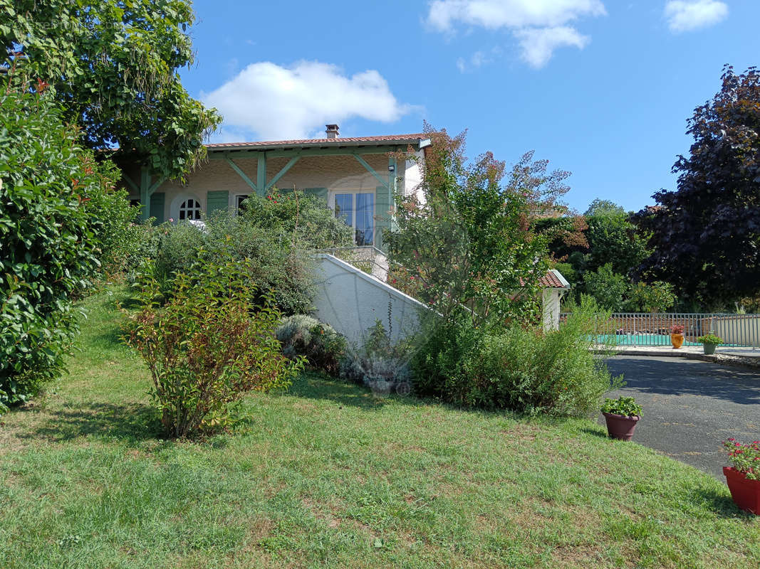 Maison à VILLEFRANCHE-SUR-SAONE