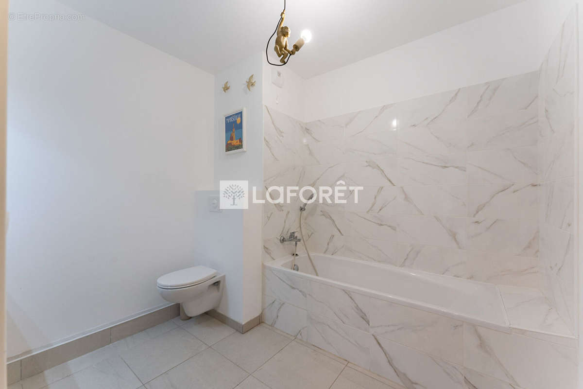 Appartement à MARSEILLE-9E