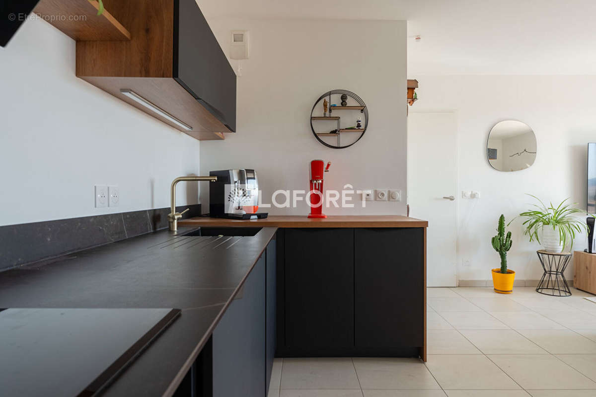 Appartement à MARSEILLE-9E