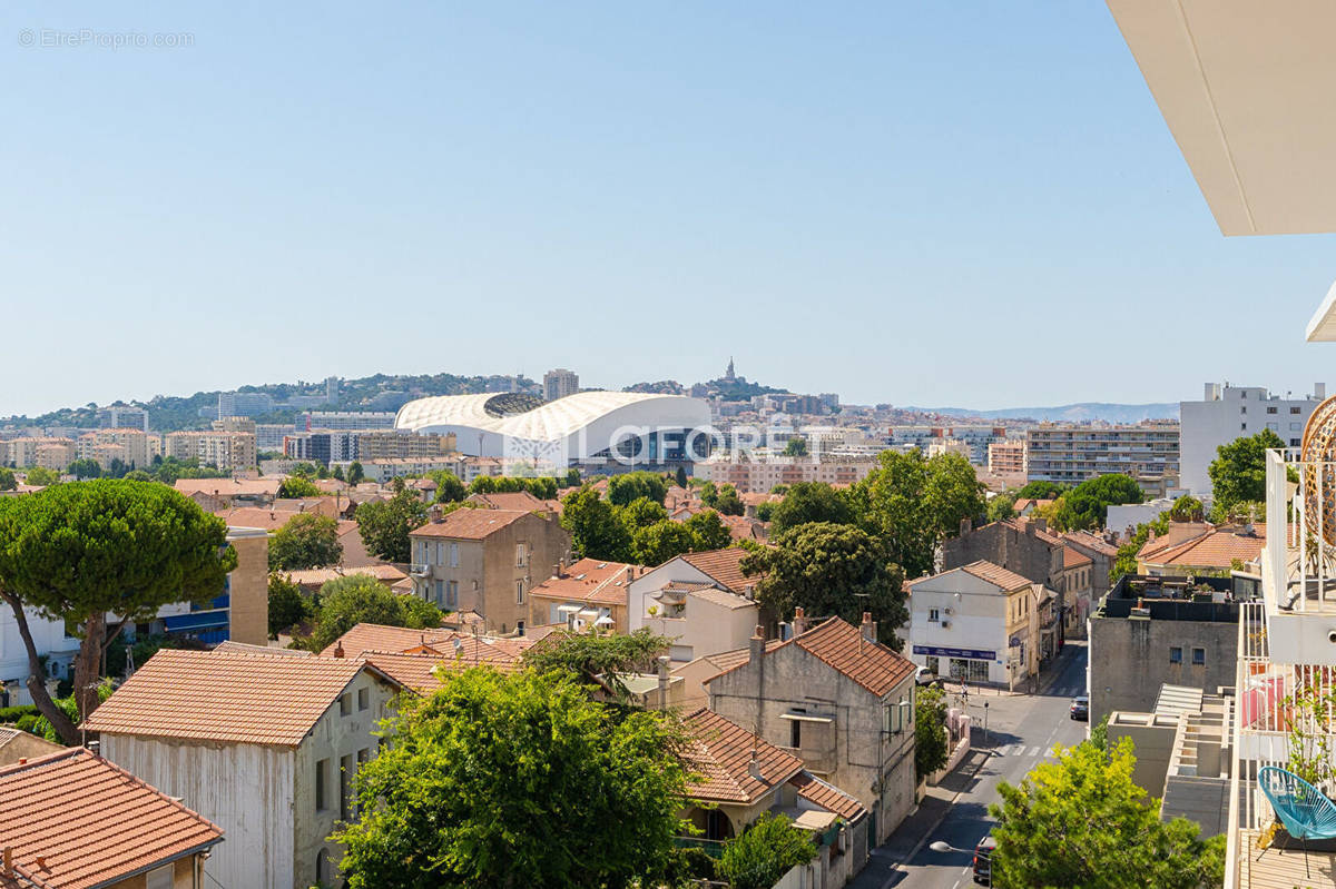 Appartement à MARSEILLE-9E