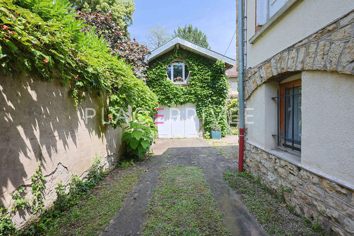 Maison à NANCY