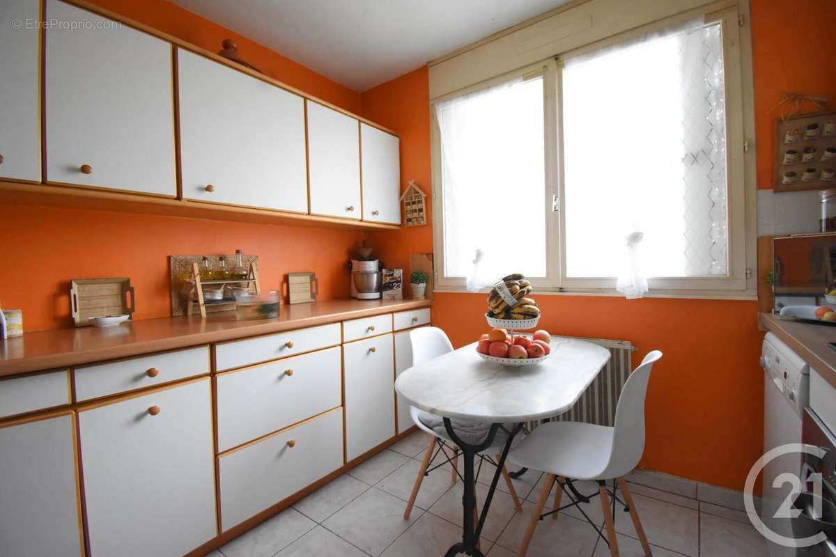 Appartement à VICHY