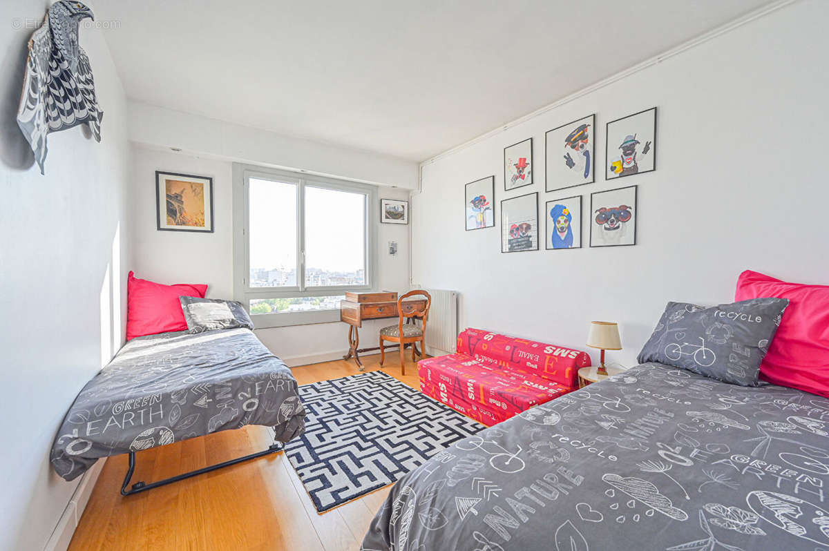 Appartement à PARIS-20E