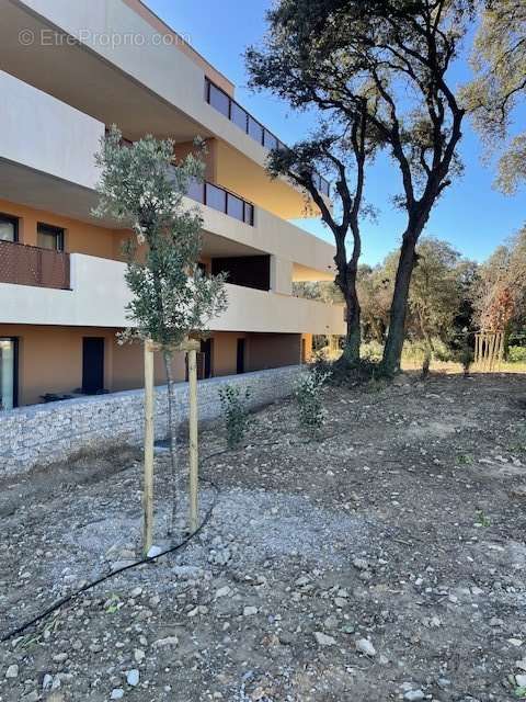 Appartement à CASTRIES