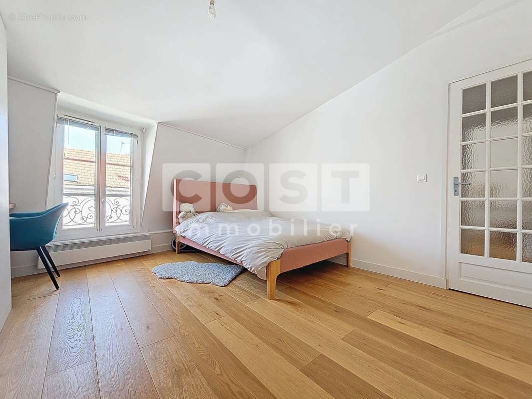 Appartement à ASNIERES-SUR-SEINE