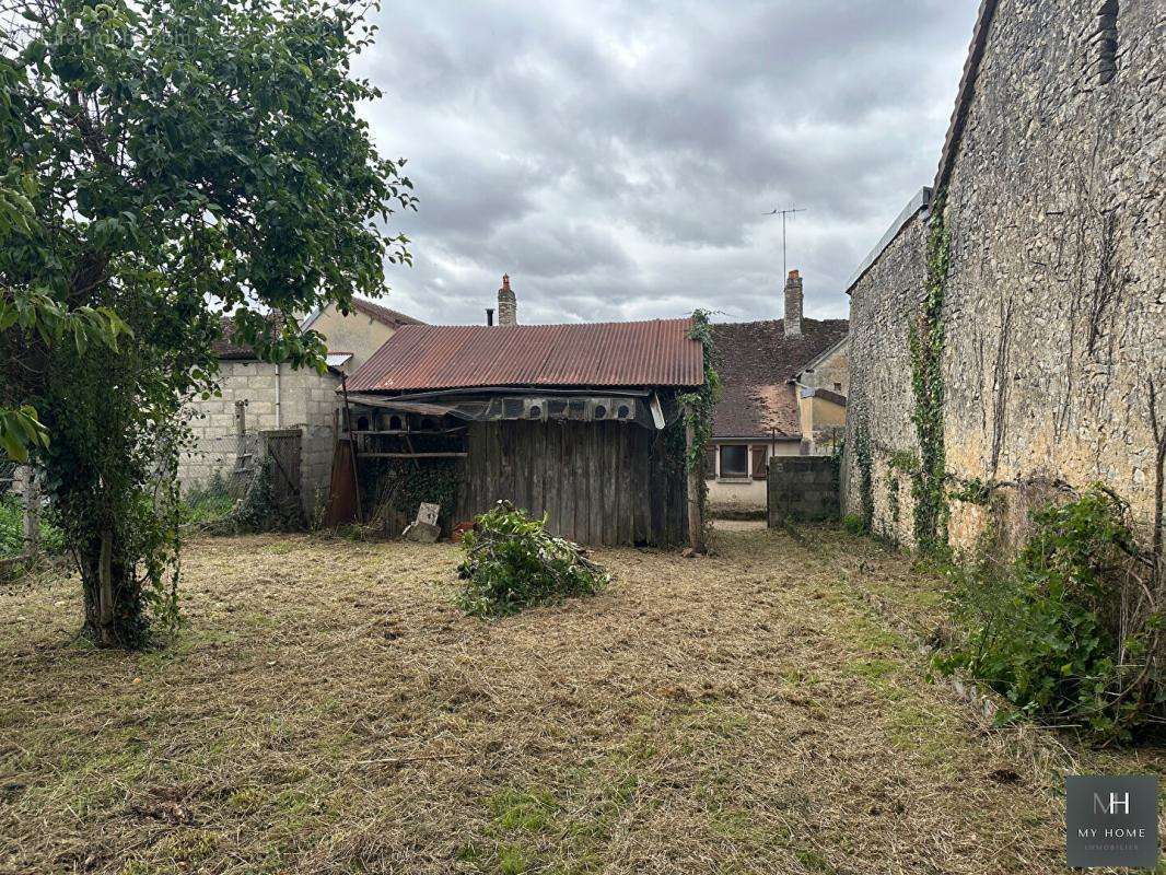 Maison à ARCONNAY