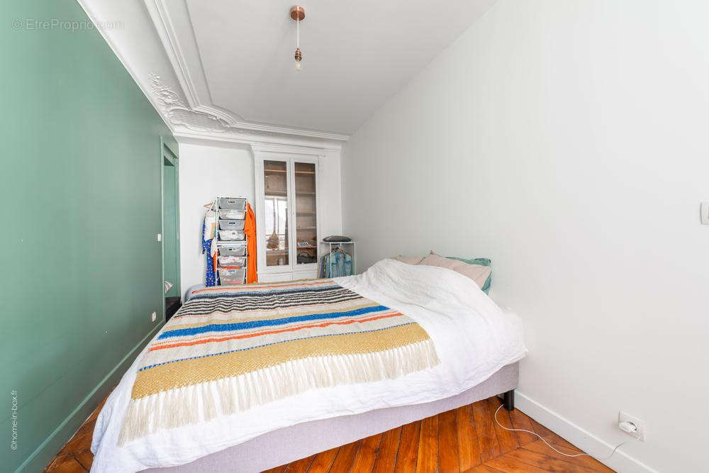 Appartement à PARIS-10E