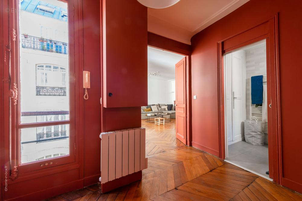 Appartement à PARIS-10E