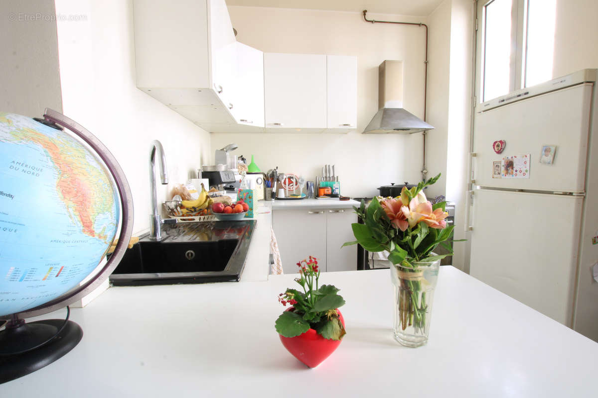 Appartement à MARSEILLE-5E