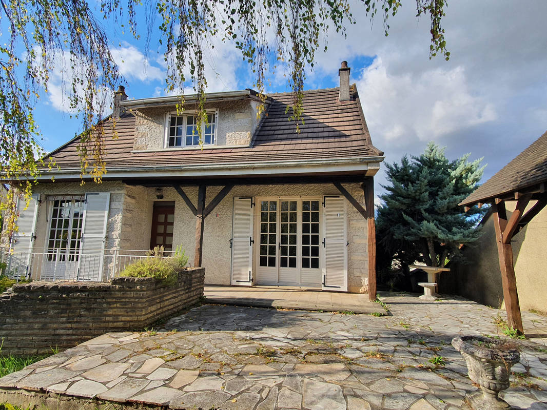 Maison à SAINT-GERMAIN-DU-PUY