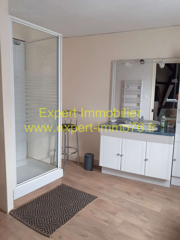 Appartement à EU