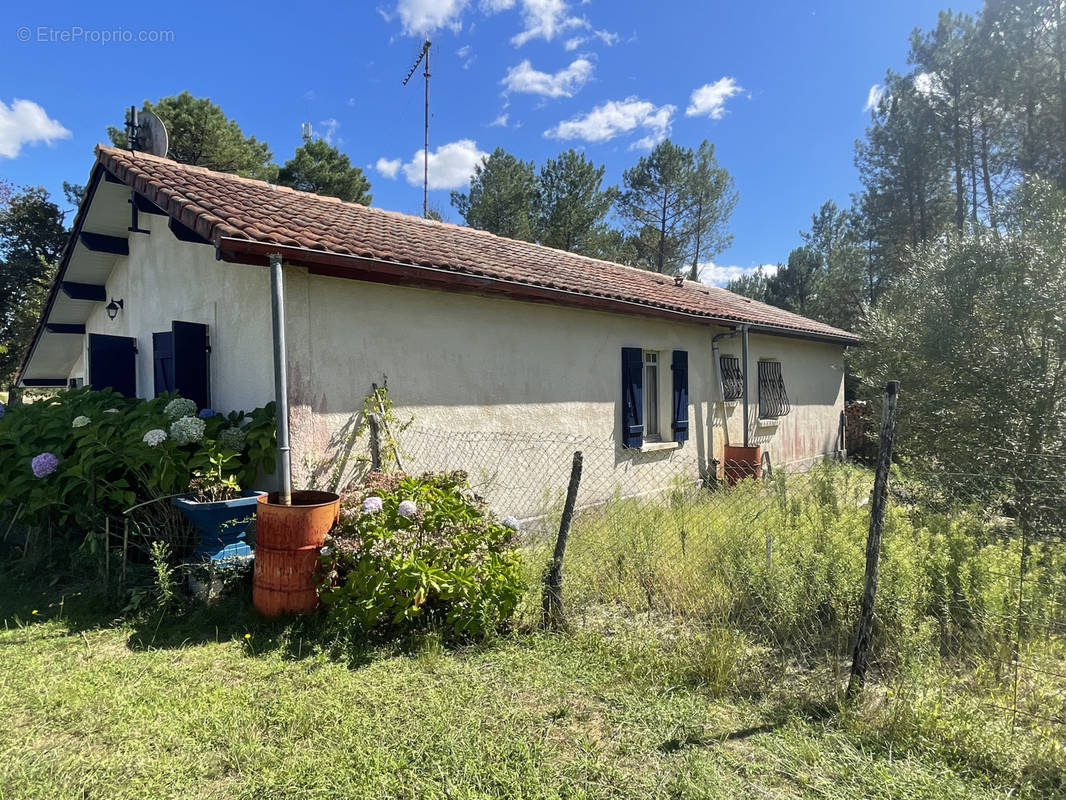 Maison à ONESSE-ET-LAHARIE