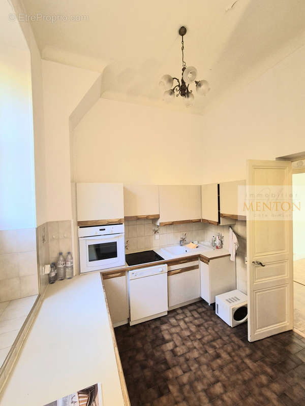 Appartement à MENTON