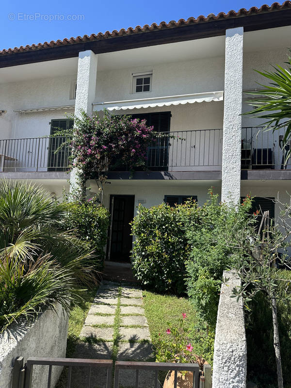 Maison à CAGNES-SUR-MER