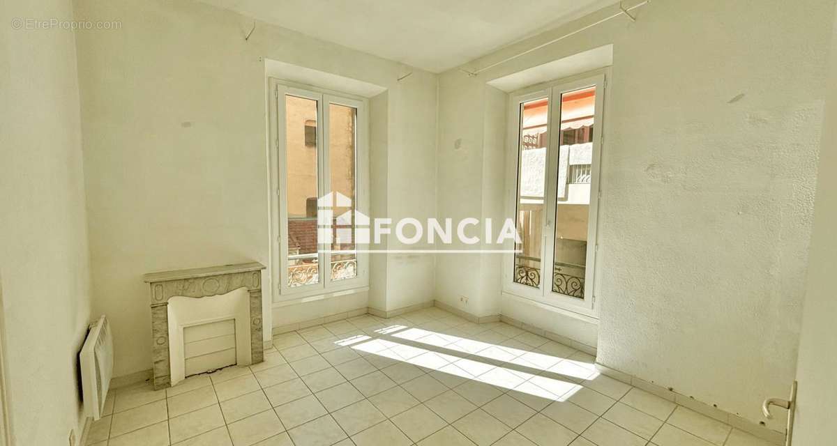 Appartement à MENTON