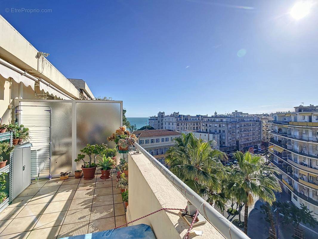 Appartement à NICE