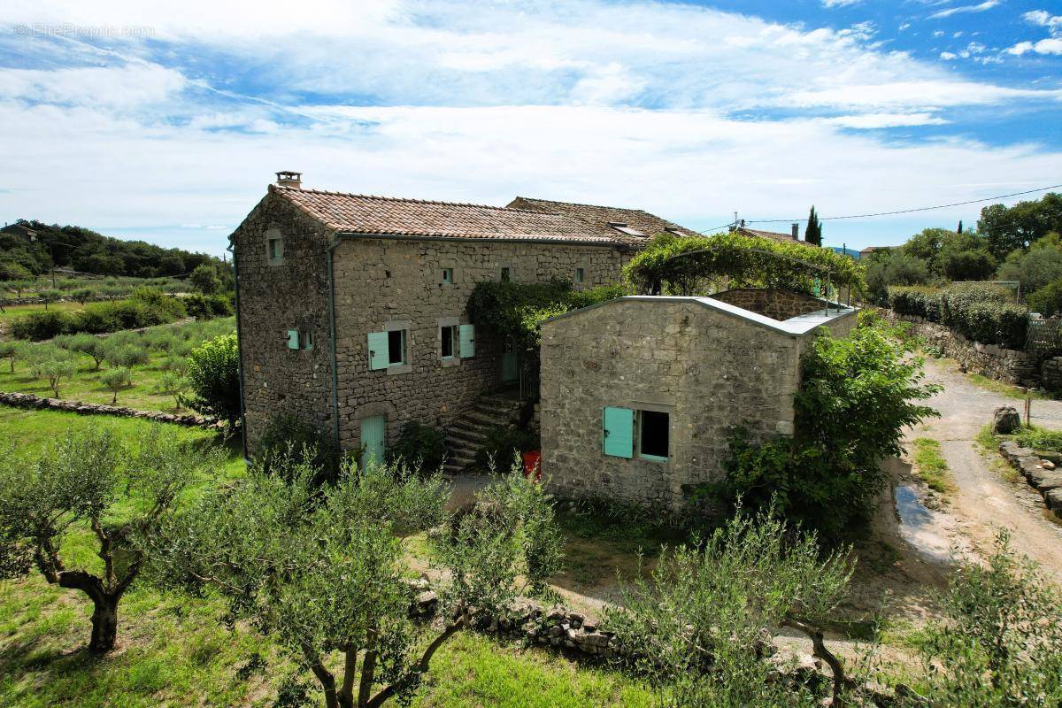 Maison à LABEAUME