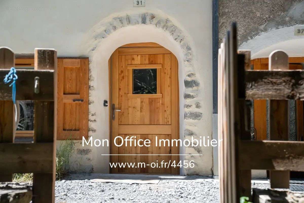 Appartement à LE MONETIER-LES-BAINS