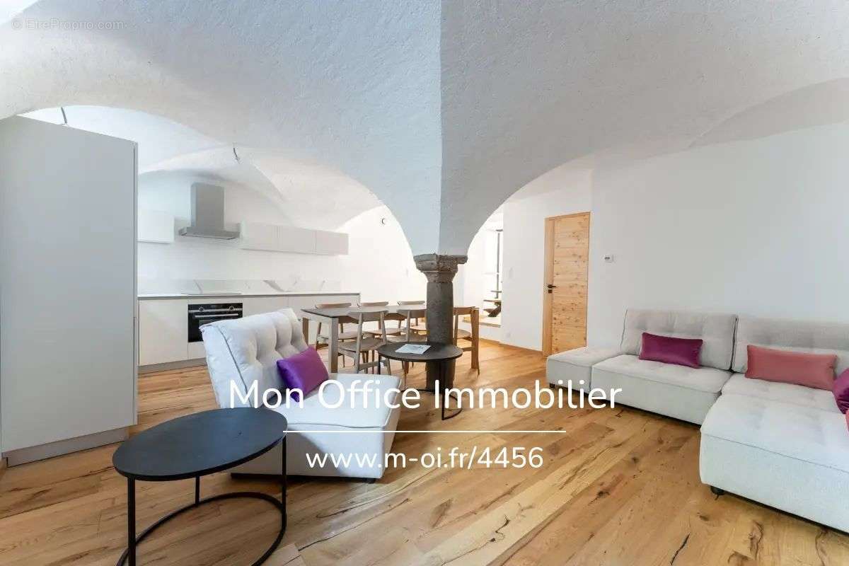 Appartement à LE MONETIER-LES-BAINS