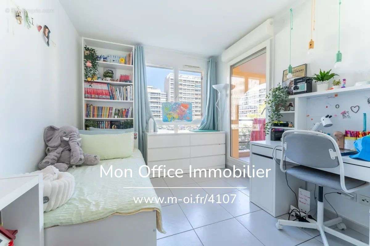 Appartement à MARSEILLE-8E