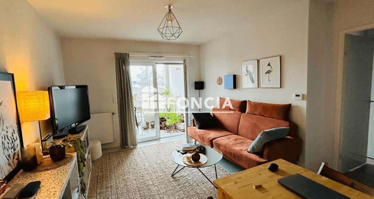 Appartement à BORDEAUX