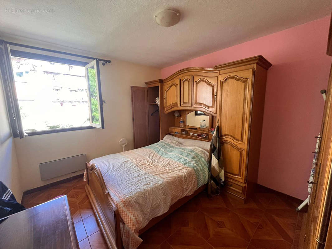 Appartement à TENDE