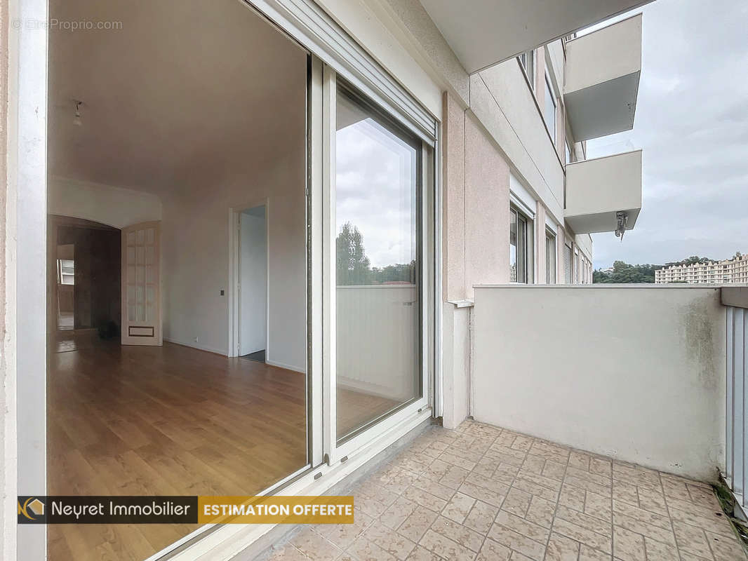 Appartement à LYON-5E