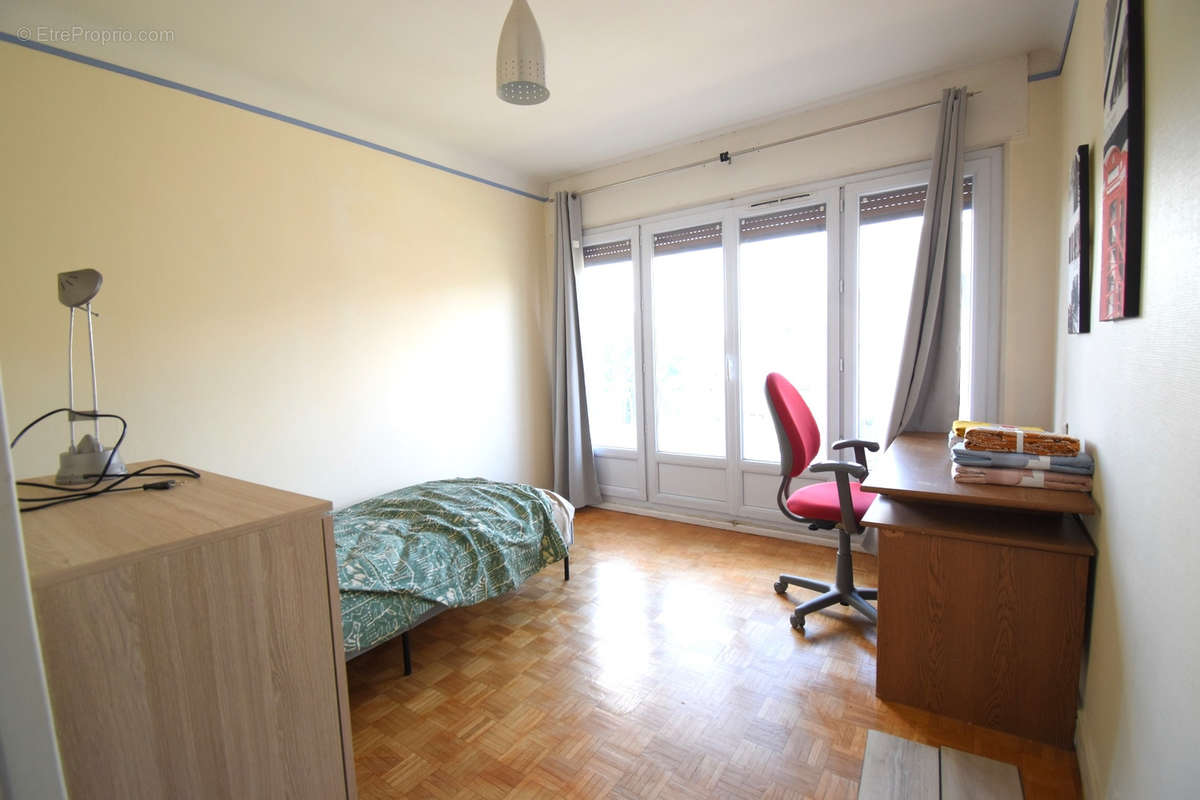 Appartement à MOULINS