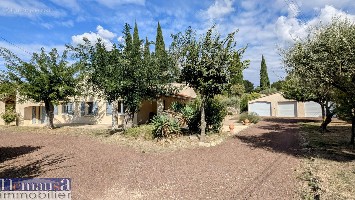 Maison à NIMES