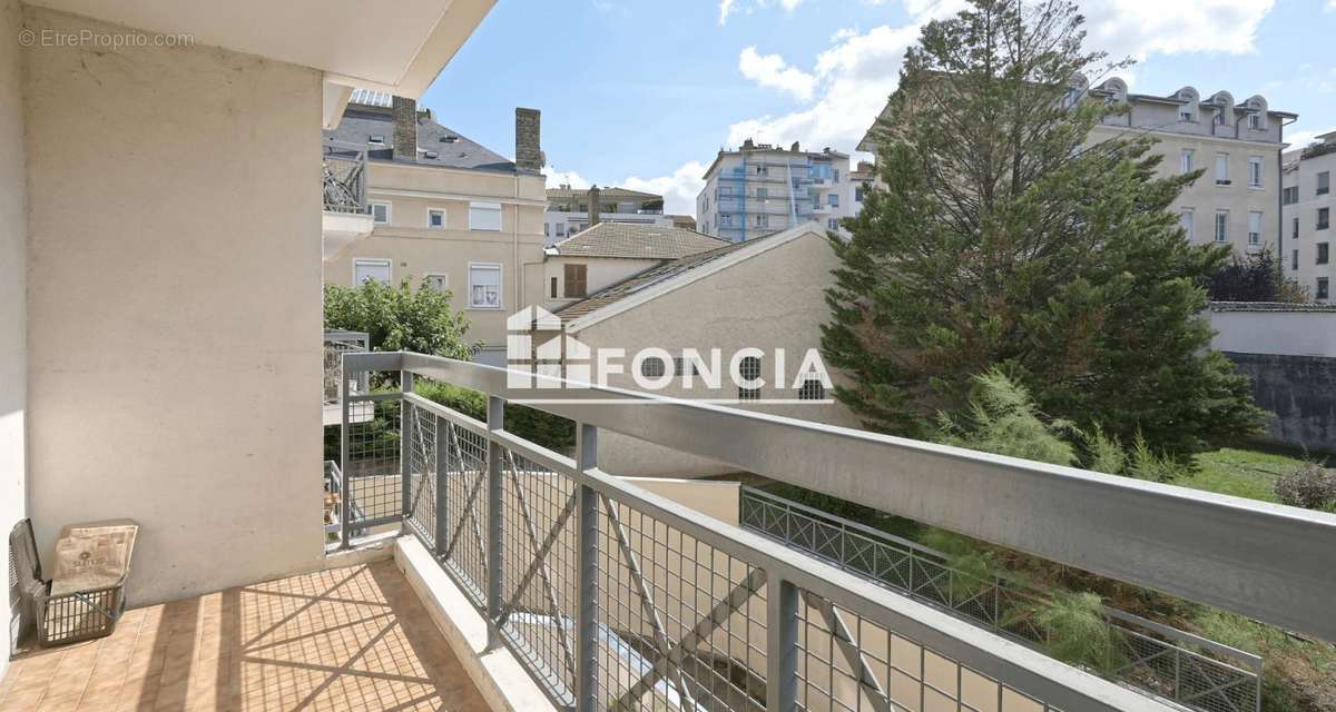 Appartement à LYON-7E